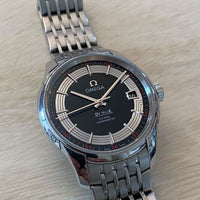 Montre OMEGA De Ville Hour Vision équipée du mouvement Co-Axial