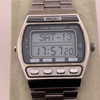 Montre à quartz vintage authentique
