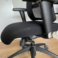 Chaise de bureau noire