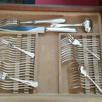 Ménagère de 182 pièces d'époque Christofle