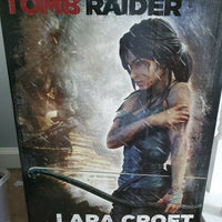 Statuette lara croft