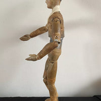 Ancien mannequin d’artiste en bois articulé