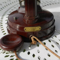 Téléphone antique de jacqueson