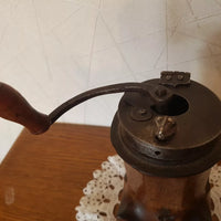 Moulin à café louis 14
