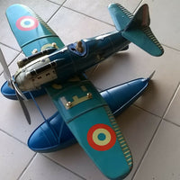 Jouet hydravion