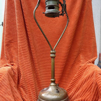 Ancienne lampe à pression