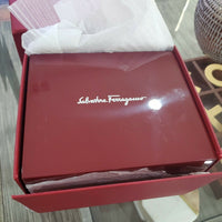 Montre ferragamo en acier inoxydable de 1898 pour hommes.