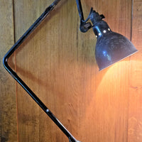 LAMPE GRAS / Belle lampe ancienne d'atelier en tôle signé GRAS /Tout d'origine
