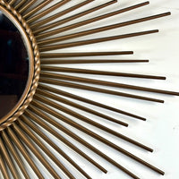 Miroir Soleil Chaty Vallauris en métal doré Années 1950-1960