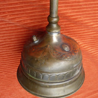Ancienne lampe à pression