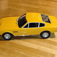 rare Aston Martin DBS de 1971
