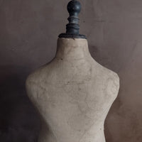 Ancien mannequin enfant Stockman. Rare Buste De Vitrine