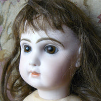 Poupée jumeau taille 9