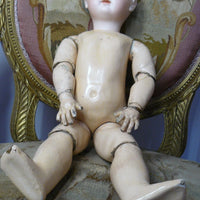 Poupée jumeau taille 9