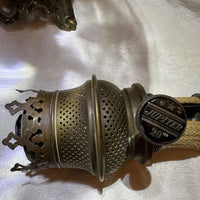 Lampe à pétrole ancienne