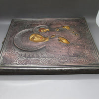 Icône ancienne de l'empire russe en argent massif et bois peint à la main, 28x24cm, circa 1880