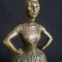 Sculpture en bronze la zélandaise