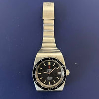 Montre Omega Seamaster avec mouvement électronique haute fréquence 300 Hz